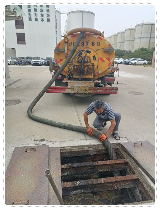 润州隔油池清掏