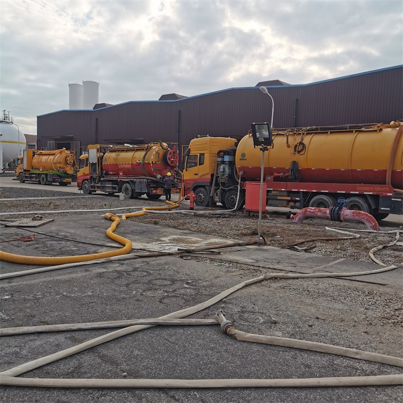 润州污水池清理